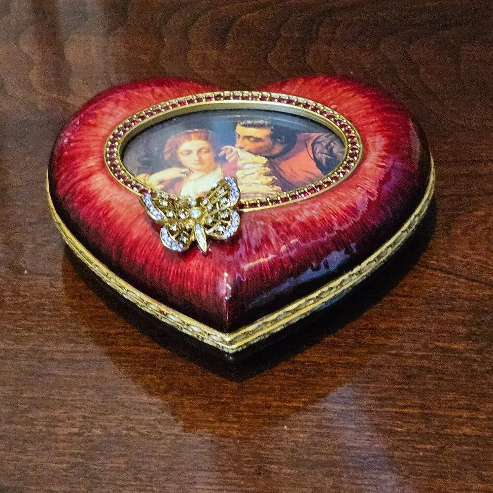 RARE JAY STRONGWATER HEART BUTTERFLY ENAMEL CRYSTAL JEWELRY VANITY TRINKET BOX
